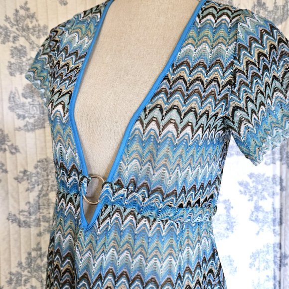 Size M Vintage 1990s Lace Bargello Blouse or Cover Up - Picture 6 of 9